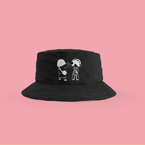 Chapeau bob noir personnalisé