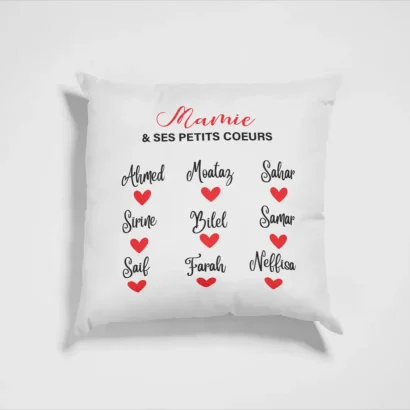 Coussin Mamie et ses petits cœurs personnalisé